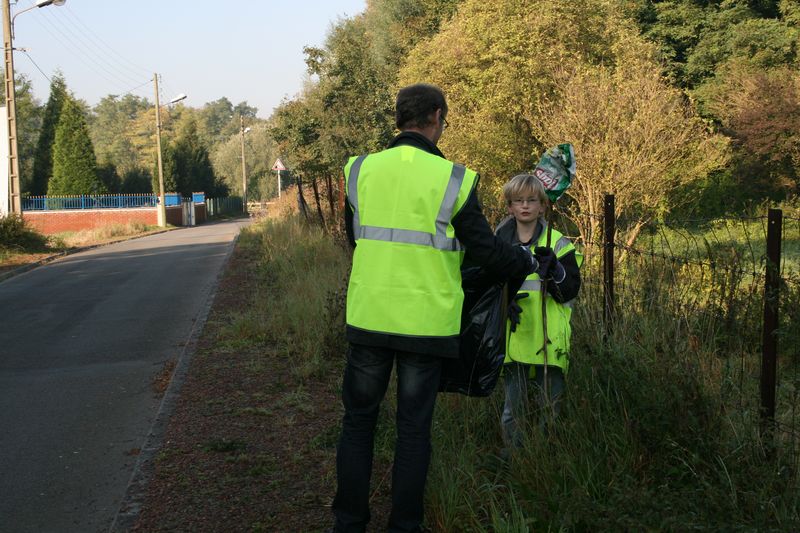 gal/Ville_Propre/OPERATION DECHETS LAMBRES 012.JPG
